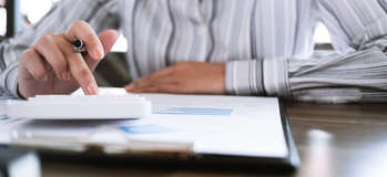 découvrez comment choisir le meilleur cabinet comptable à decazeville pour répondre à vos besoins financiers. profitez de conseils d'experts, d'une expertise locale et d'un accompagnement personnalisé pour optimiser la gestion de votre entreprise.