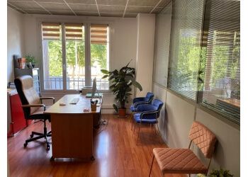 découvrez comment choisir le meilleur cabinet comptable à toulon pour optimiser la gestion de vos finances. obtenez des conseils pratiques et des informations clés pour sélectionner un partenaire fiable et compétent.