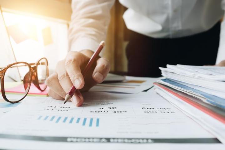 découvrez comment choisir le meilleur cabinet d'expertise comptable pour votre entreprise. obtenez des conseils sur les critères essentiels à considérer, tels que l'expérience, les services offerts et les avis des clients, afin de prendre une décision éclairée et adaptée à vos besoins.