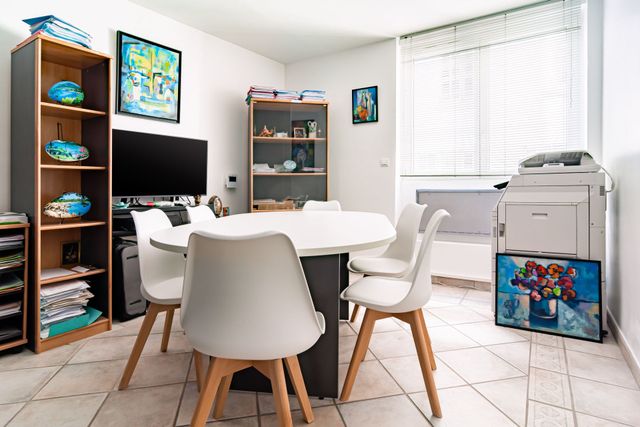 découvrez pourquoi le cabinet reynaud est le choix idéal pour vos besoins juridiques. expertise, confiance et accompagnement sur-mesure dans vos démarches. contactez-nous pour en savoir plus!