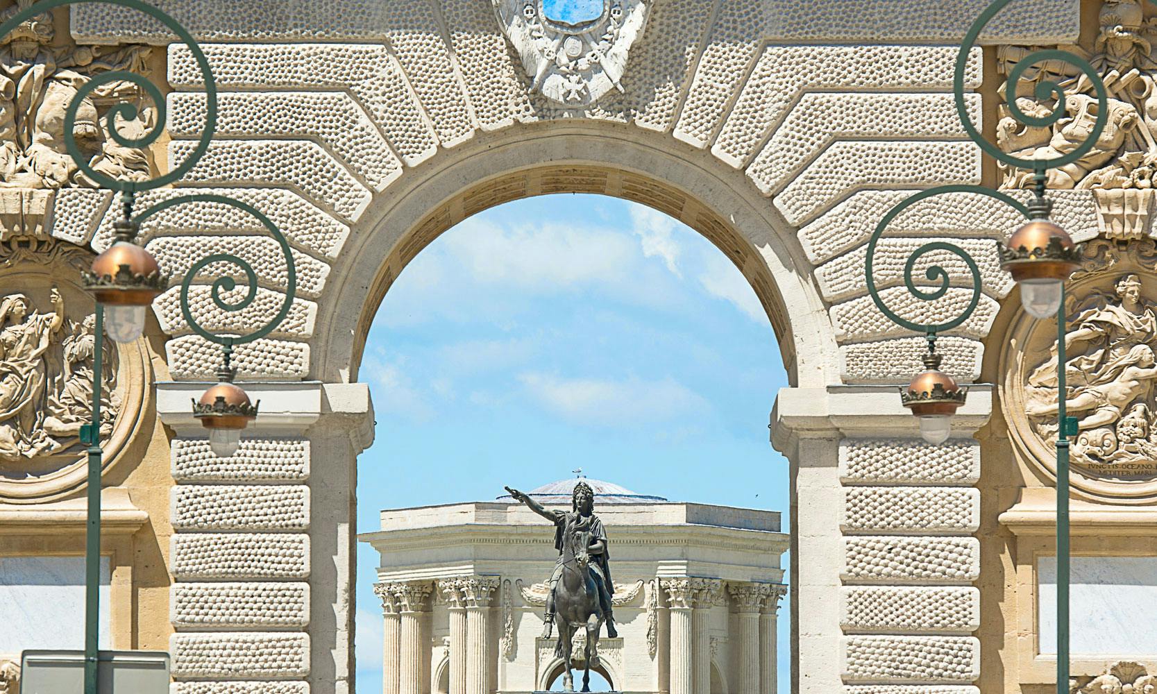 découvrez comment choisir le bon expert-comptable à avignon (84) pour gérer vos finances. obtenez des conseils pratiques, comparez les services proposés et trouvez un professionnel adapté à vos besoins fiscaux et comptables.