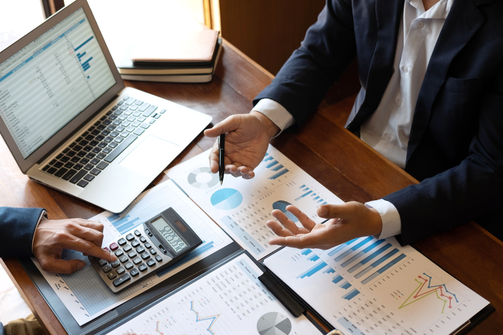 découvrez comment choisir le bon expert-comptable pour votre entreprise. conseils pratiques pour évaluer les compétences, les services et les tarifs afin d'optimiser votre gestion financière.