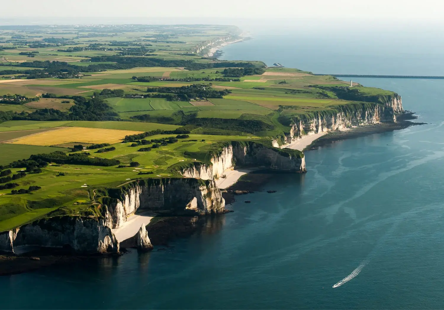 découvrez comment choisir un expert-comptable au havre qui répondra à vos besoins. profitez de conseils d'experts pour gérer votre comptabilité et optimiser la fiscalité de votre entreprise. comparez les services et trouvez le partenaire idéal pour votre activité.