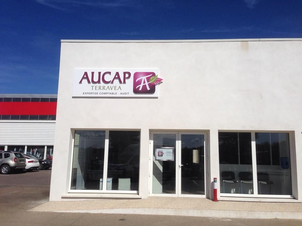 découvrez notre guide complet pour choisir le meilleur cabinet comptable à auxerre. bénéficiez de conseils d'experts, comparez les services proposés et trouvez le partenaire idéal pour la gestion de vos finances.