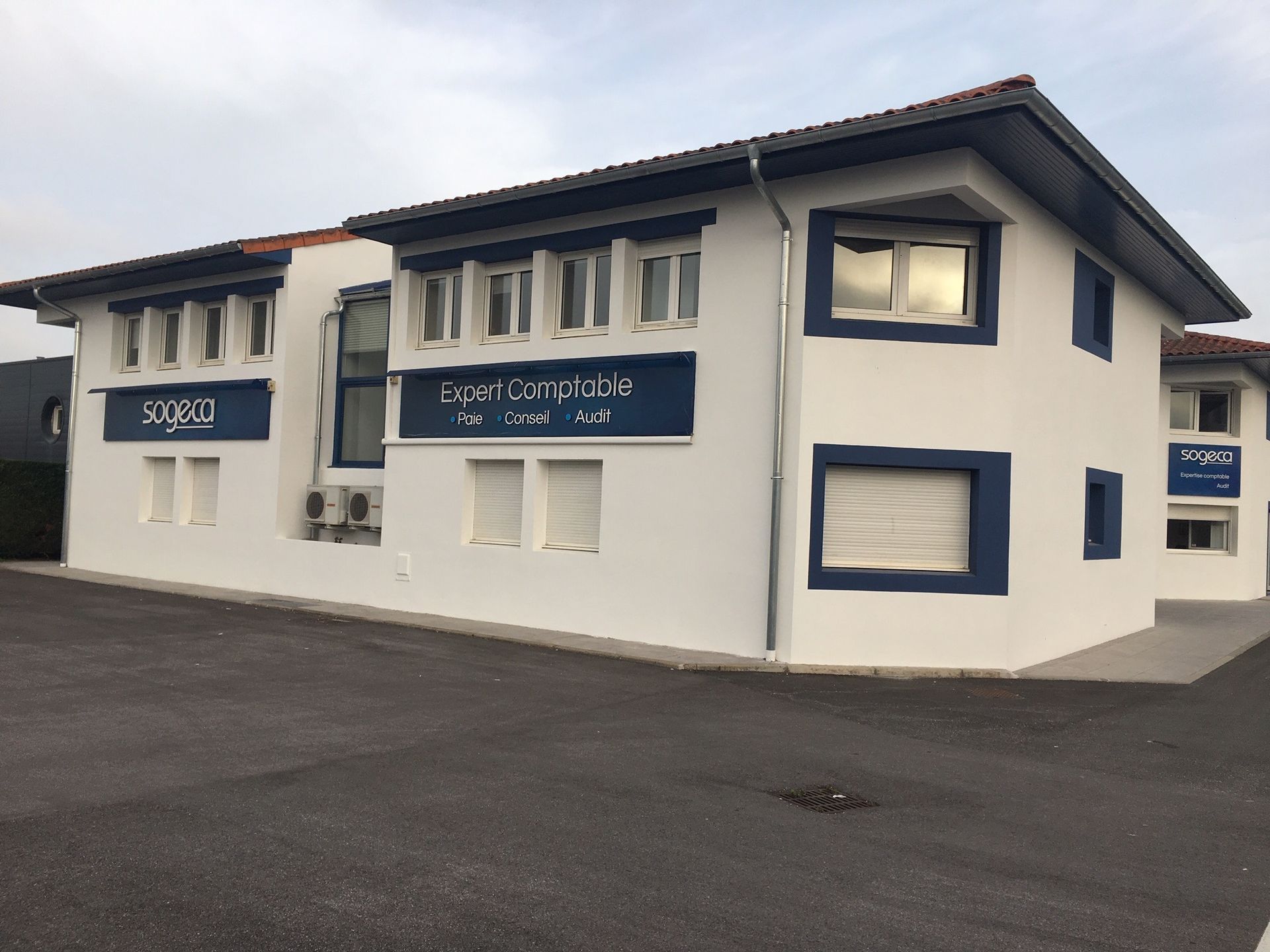 découvrez comment choisir le meilleur cabinet comptable à bayonne pour répondre à vos besoins financiers. obtenez des conseils pratiques pour sélectionner un partenaire de confiance qui saura vous accompagner dans la gestion de vos comptes et le développement de votre entreprise.