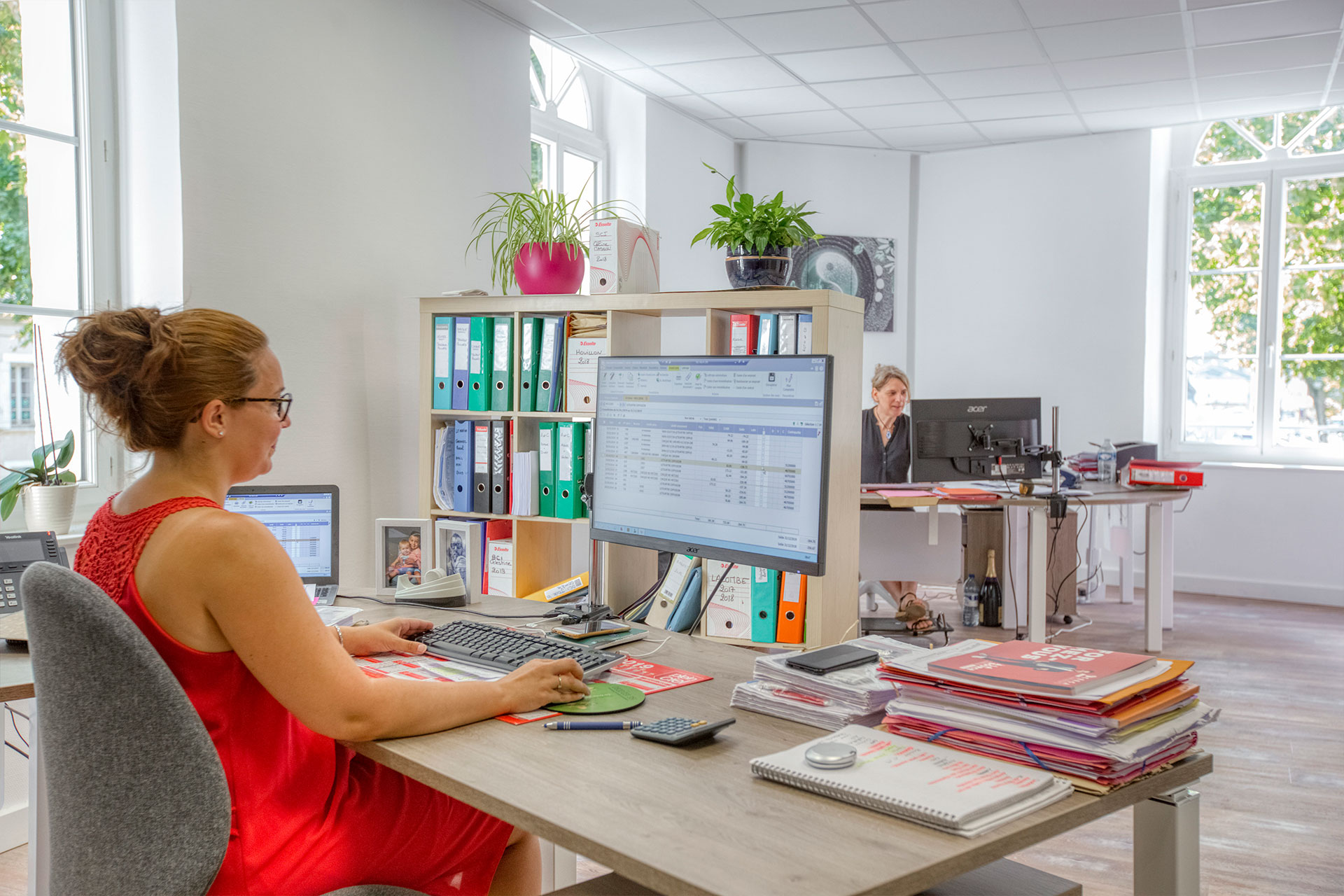 découvrez notre cabinet d'expertise comptable, spécialisé dans la gestion de votre comptabilité. nous vous offrons des services personnalisés pour optimiser vos finances et garantir la conformité fiscale de votre entreprise.