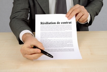 découvrez tout ce qu'il faut savoir sur le contrat de travail pour un expert-comptable. informez-vous sur les obligations, les droits et les spécificités de ce métier essentiel dans le domaine de la finance et de la comptabilité.