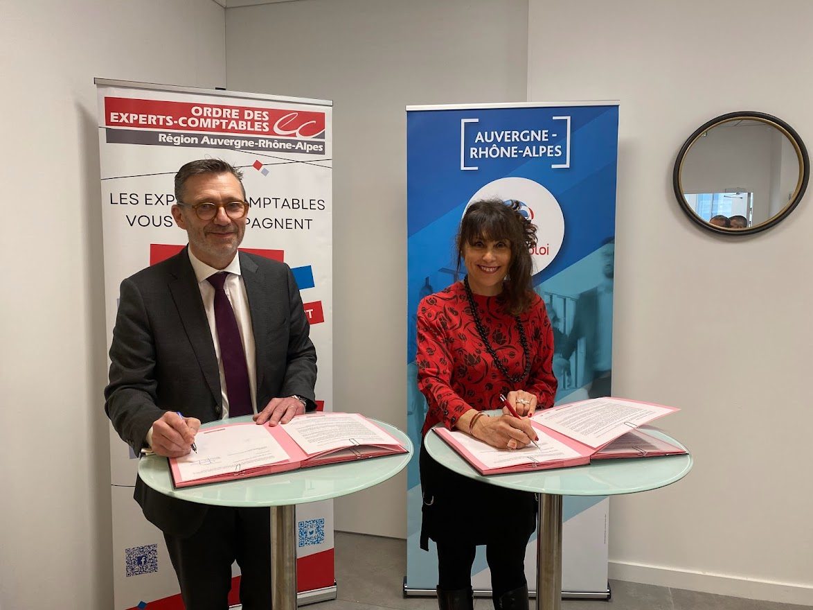 découvrez notre convention dédiée aux experts-comptables, un cadre réglementaire essentiel pour renforcer la collaboration, garantir la conformité et optimiser la pratique de votre profession. explorez les enjeux, les responsabilités et les meilleures pratiques pour exceller dans votre domaine.