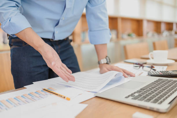 découvrez les erreurs courantes commises par les cabinets comptables et apprenez à les éviter pour optimiser la gestion de votre entreprise. améliorez votre comptabilité en étant informé des pièges à éviter.