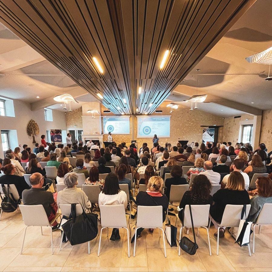 découvrez notre cabinet d'expertise comptable à ambarès, dédié à accompagner les entreprises dans la gestion de leurs finances. bénéficiez de conseils personnalisés et de services adaptés pour optimiser votre comptabilité et assurer la pérennité de votre activité.