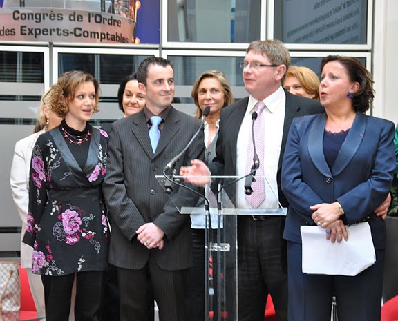 découvrez nos services d'expert comptable à arcueil, spécialisés dans la gestion financière, la comptabilité et le conseil fiscal pour les particuliers et les entreprises. profitez d'un accompagnement sur mesure et d'une expertise reconnue pour optimiser votre gestion comptable.