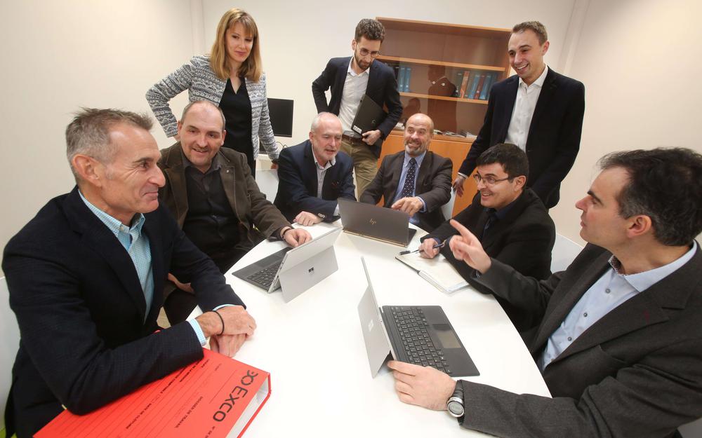 découvrez le cabinet gallo, votre expert-comptable de confiance, offrant des solutions comptables personnalisées pour les entreprises de toutes tailles. optimisez votre gestion financière avec notre équipe professionnelle et expérimentée.