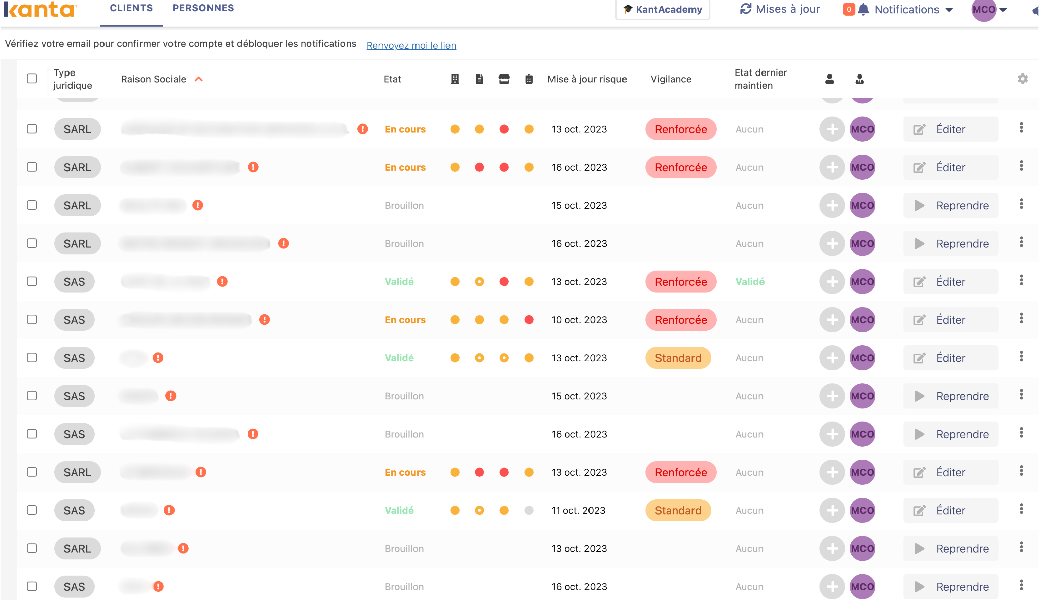 découvrez nos services d'expert-comptable spécialisés en conformité immobilière et lutte contre le blanchiment d'argent. assurez la transparence de vos transactions immobilières tout en respectant les réglementations en vigueur.