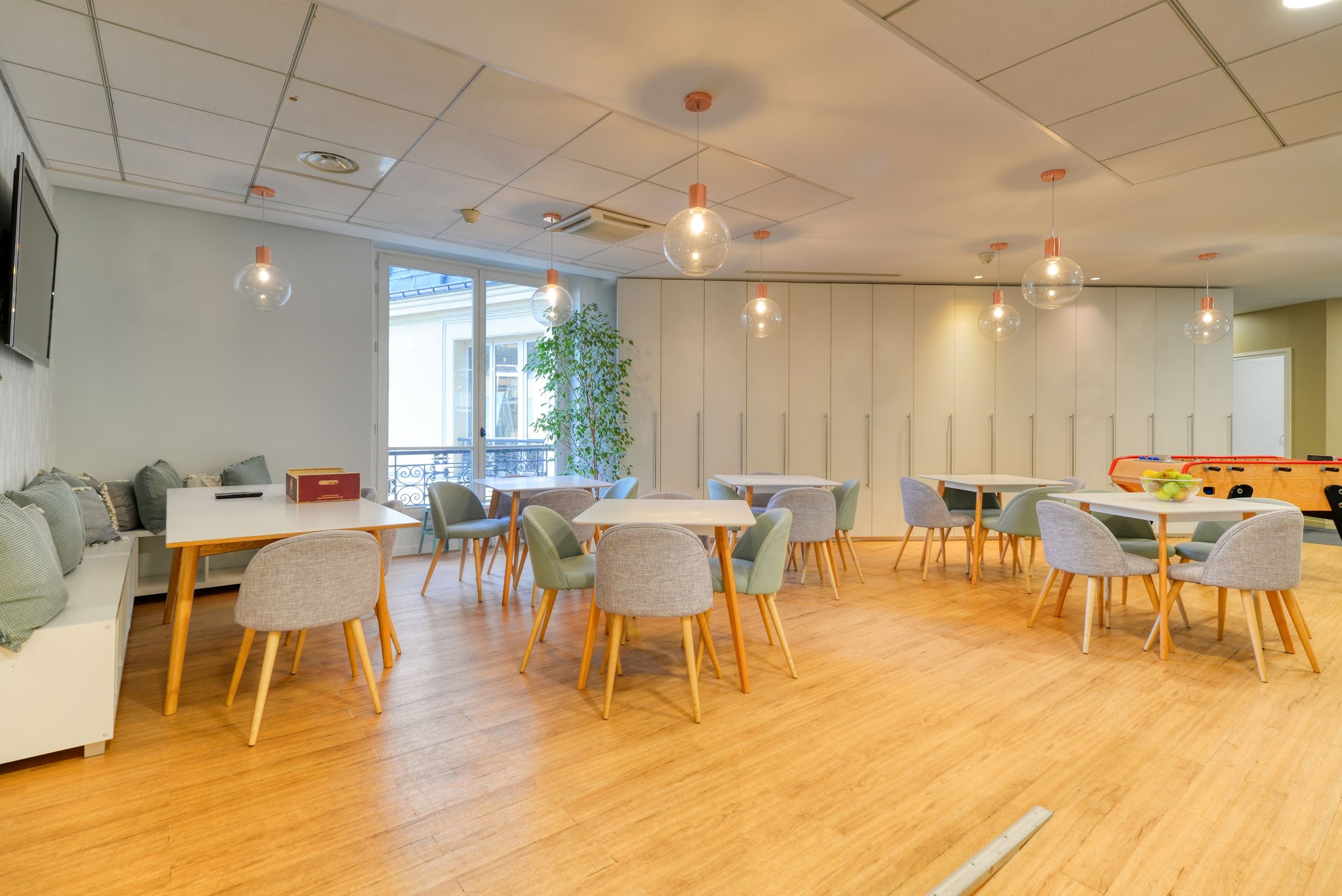 découvrez les services d'expertise comptable de dubreil à paris 75015, offrant des solutions sur mesure pour les entreprises et les particuliers. profitez d'une gestion financière optimisée grâce à une équipe d'experts à votre écoute.