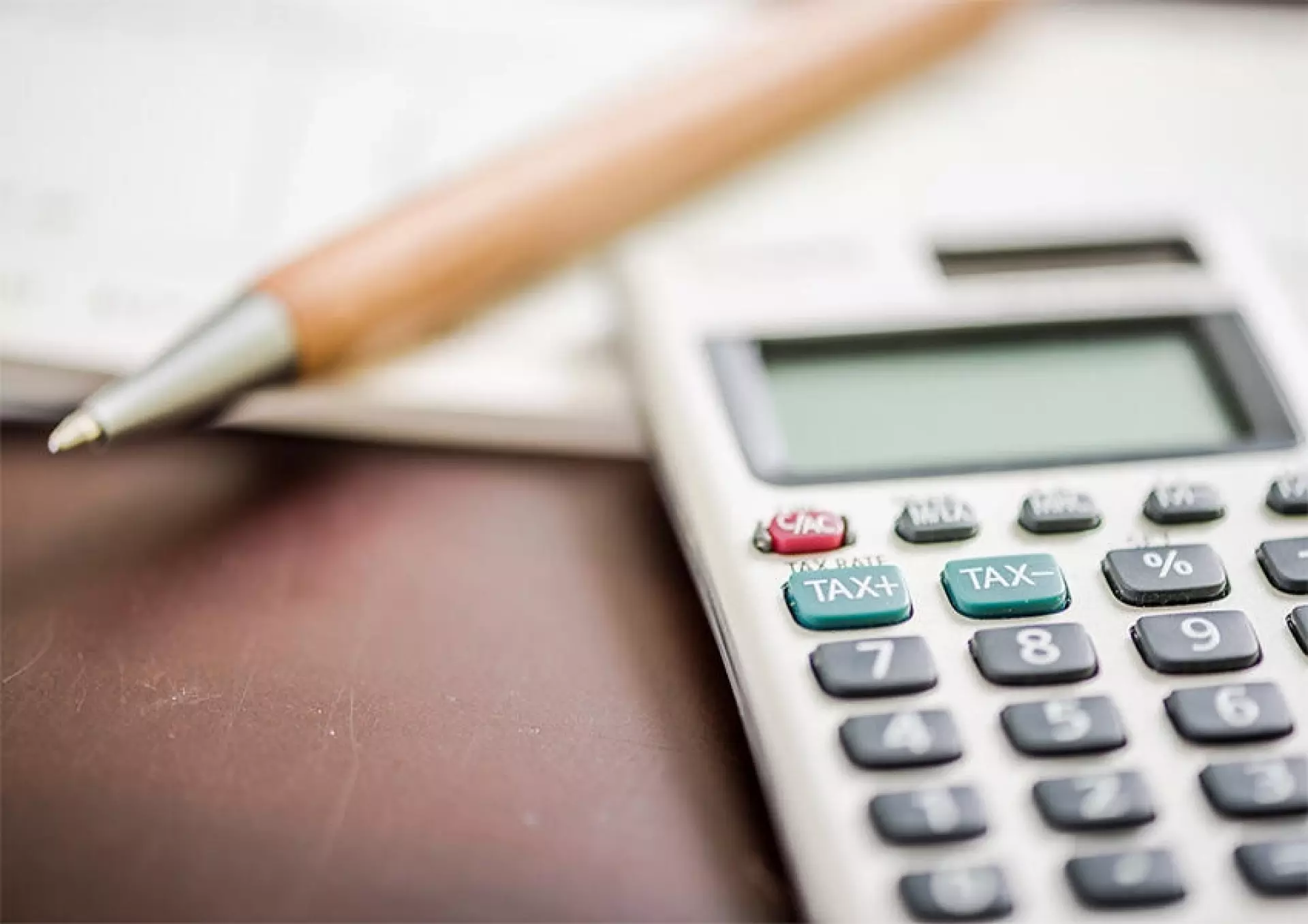 découvrez nos services d'expert-comptable spécialisés en gestion financière. optimisez vos finances, assurez la conformité de votre entreprise et bénéficiez de conseils personnalisés pour un développement durable et prospère.