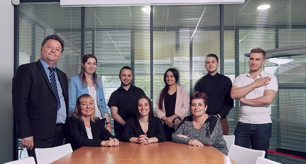 découvrez un expert comptable à marseille, prêt à accompagner les entreprises dans la gestion de leur comptabilité, l’optimisation fiscale et le conseil financier. bénéficiez d'un service personnalisé et de conseils adaptés à votre activité.