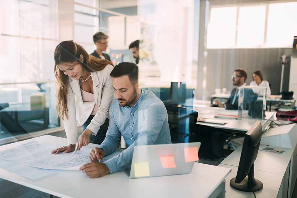 découvrez notre cabinet d'expertise comptable à marseille, offrant des services personnalisés pour les entreprises et les particuliers. profitez de conseils financiers d'experts pour optimiser votre comptabilité et votre fiscalité.
