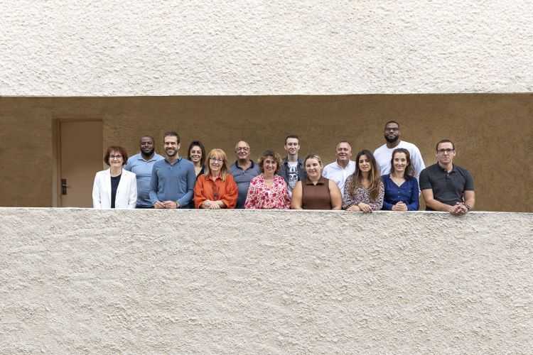 découvrez notre cabinet d'expertise comptable à nice, offrant des services personnalisés pour les entrepreneurs et les entreprises. profitez de conseils avisés pour optimiser votre gestion financière et fiscale.