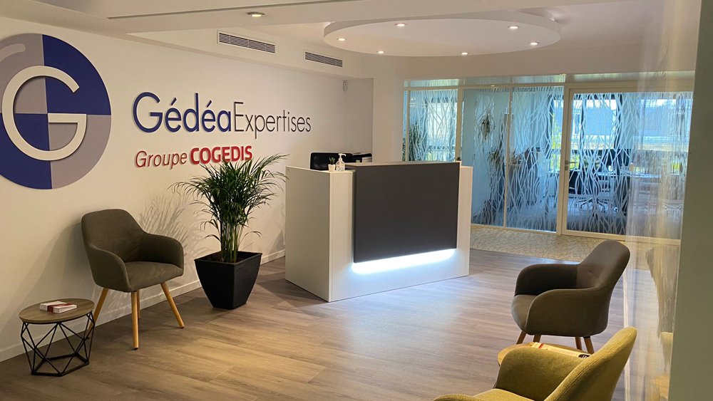 découvrez notre expertise en comptabilité à paris. notre cabinet d'experts-comptables vous accompagne dans la gestion de vos finances, l'optimisation fiscale et la conformité réglementaire. profitez d'un service personnalisé pour les entreprises et les particuliers.