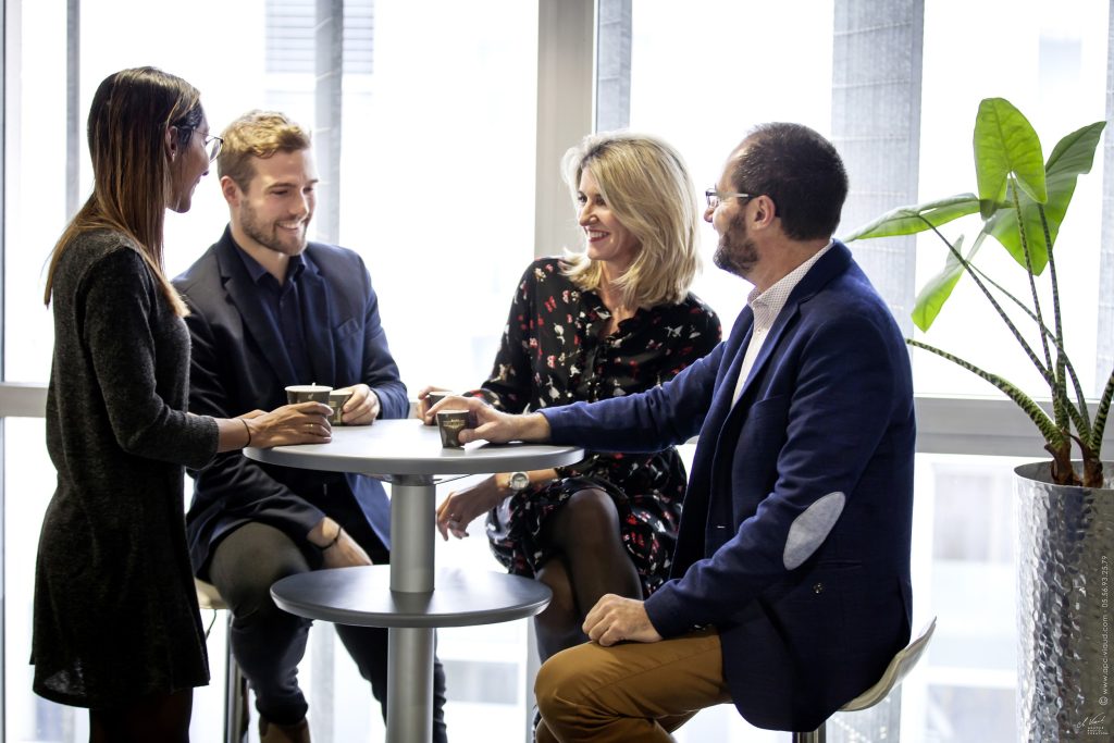 découvrez nos services d'expertise comptable à paris, adaptés aux besoins des entreprises de toutes tailles. profitez de conseils personnalisés pour optimiser votre gestion financière et fiscale.