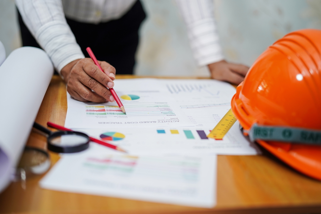 découvrez les services d'expertise comptable à paris haussmann. notre équipe d'experts vous accompagne dans la gestion de vos finances, la tenue de comptabilité et l'optimisation fiscale. transmettez-nous vos défis, nous vous aiderons à les relever efficacement.