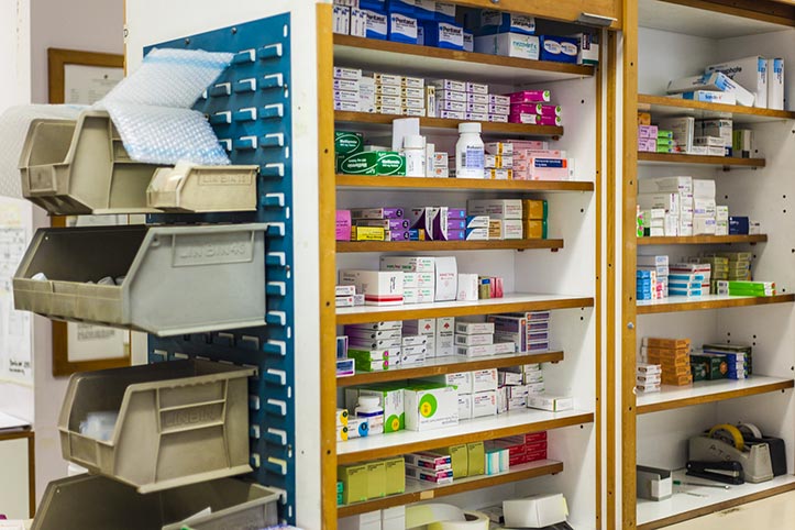 découvrez nos services d'expertise-comptable spécialisés pour les pharmacies. optimisez votre gestion financière, profitez de conseils adaptés à votre activité et garantissez la conformité de vos opérations avec des experts dédiés à votre secteur.