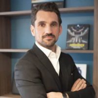 découvrez nos services d'expertise comptable dédiés aux pharmacies, alliant compétence et conformité pour optimiser la gestion de votre entreprise tout en vous permettant de vous concentrer sur vos clients.