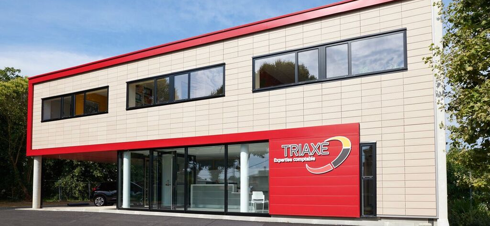 découvrez nos services d'expert-comptable à rive de giers, spécialisés dans la gestion financière, la comptabilité et le conseil d'entreprise. profitez d'un accompagnement personnalisé pour optimiser la santé financière de votre entreprise.