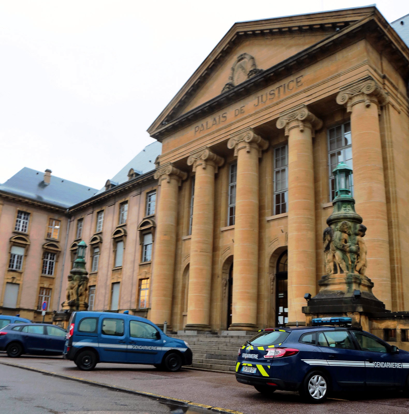 découvrez notre cabinet d'expertise comptable à sarreguemines, spécialisé dans la gestion de votre comptabilité, l'optimisation fiscale et l'accompagnement à la création d'entreprise. faites confiance à nos experts-comptables pour vous guider vers le succès financier.