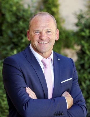 découvrez un expert comptable à toulouse, prêt à vous accompagner dans la gestion de vos finances, l'optimisation fiscale et l'établissement de vos comptes. profitez d'un service personnalisé pour assurer la croissance de votre entreprise.