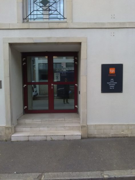 découvrez les services d'un expert comptable à valogne, spécialisé dans la gestion de vos finances, la comptabilité et le conseil fiscal. profitez d'une expertise locale pour optimiser la santé financière de votre entreprise.