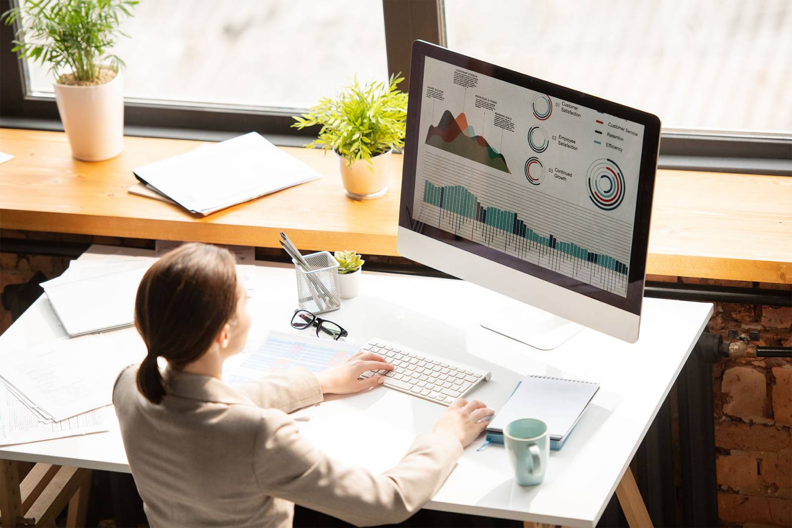 découvrez nos services d'expertise comptable dans le vaucluse. notre équipe de professionnels vous accompagne dans la gestion de vos finances, l'optimisation fiscale et la création d'entreprise. faites confiance à notre expertise pour assurer la pérennité de votre activité.