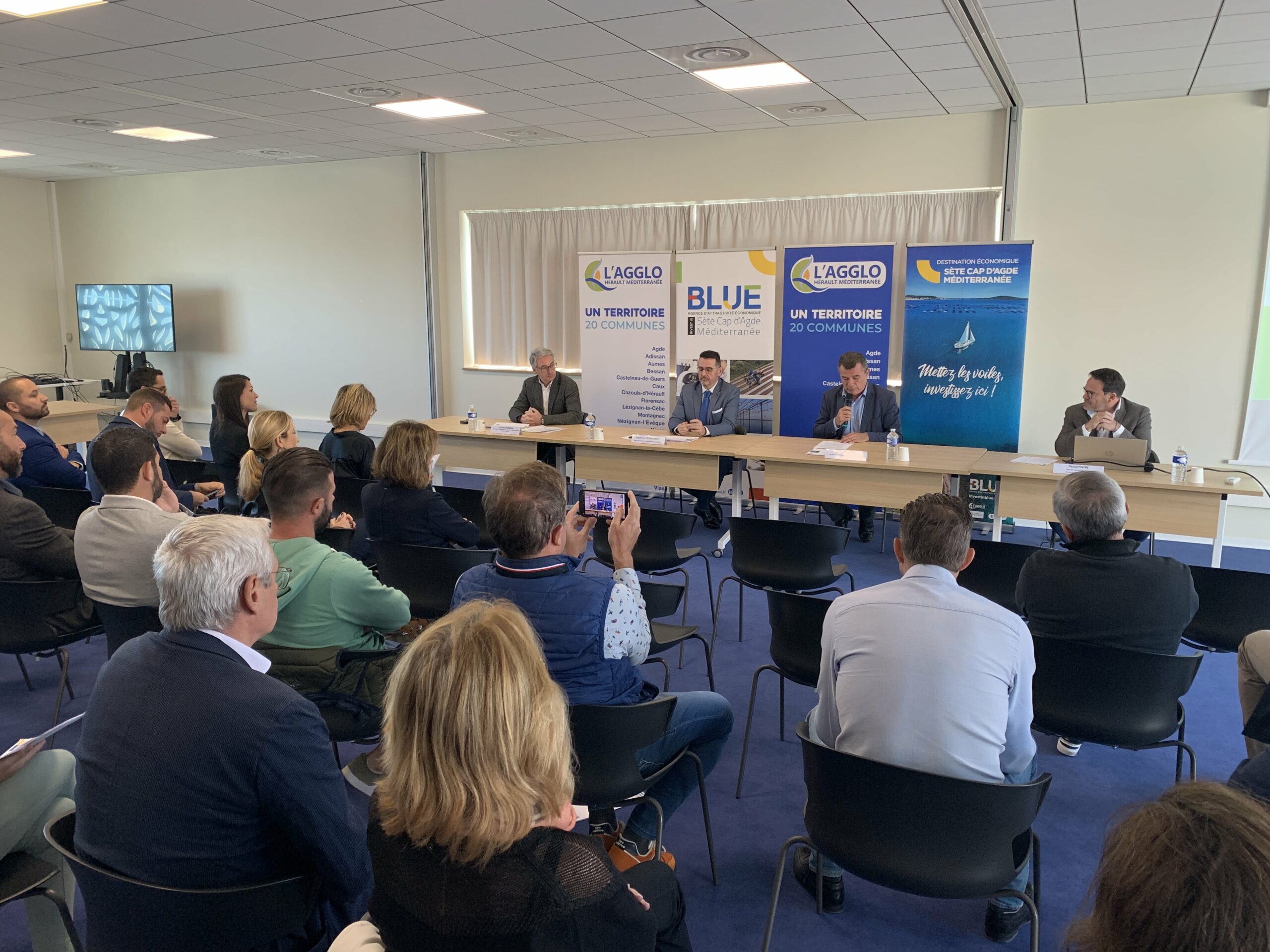 découvrez l'expertise comptable à cazouls, offrant des services personnalisés pour les entreprises et les particuliers. bénéficiez de conseils financiers, de la gestion de vos comptes et d'une assistance sur mesure pour optimiser votre fiscalité. faites confiance à des experts pour allier sérénité et performance.