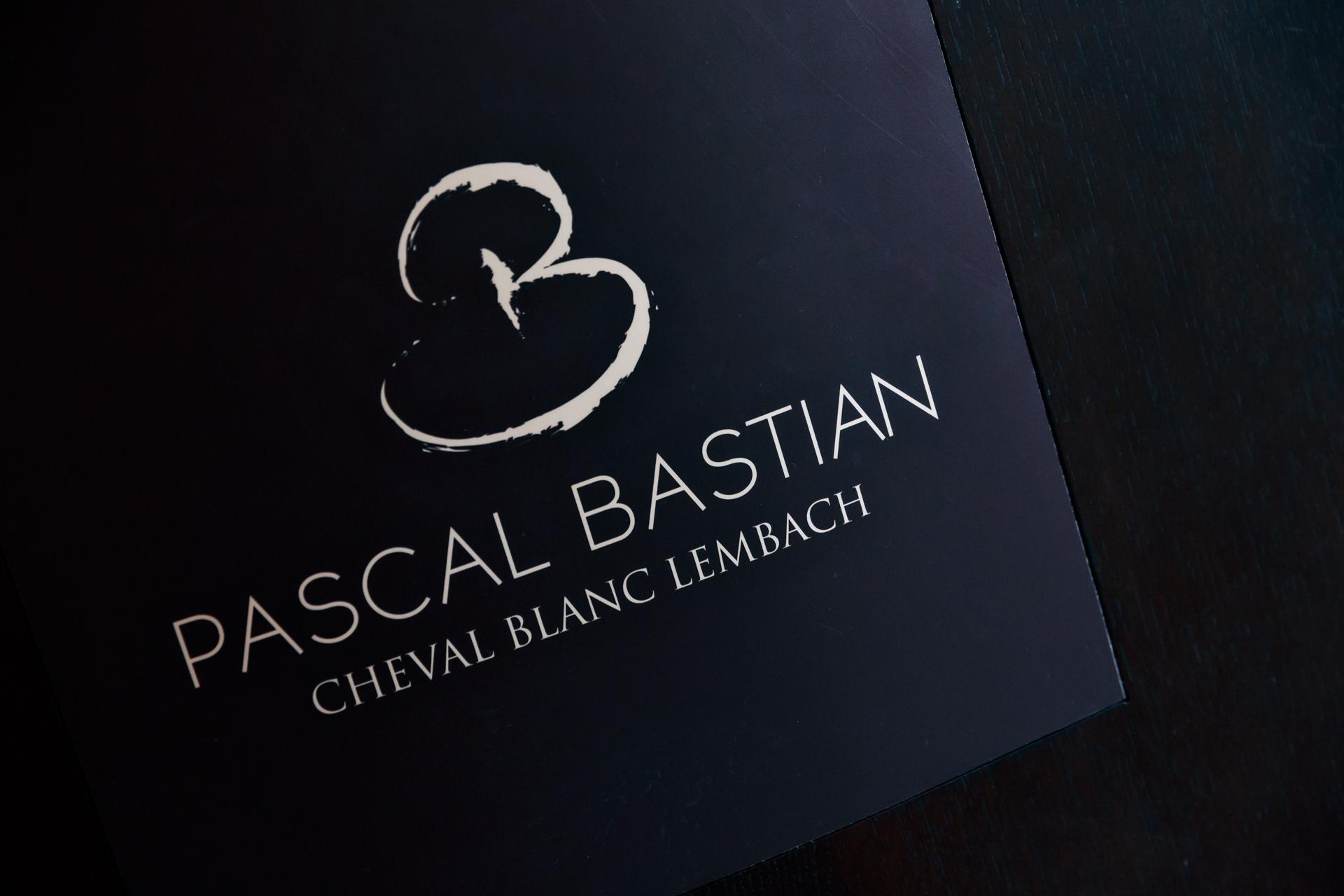 découvrez notre cabinet d'expertise comptable à cheval blanc, offrant des services sur mesure pour les entreprises et les indépendants. profitez de conseils financiers avisés, d'une gestion comptable rigoureuse et d'un accompagnement personnalisé pour optimiser la santé de votre activité.