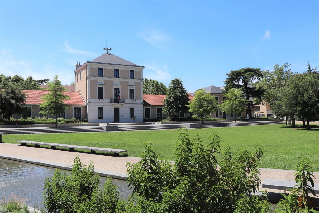 découvrez notre expertise comptable à tassin, où notre équipe de professionnels vous accompagne dans la gestion de vos finances, l'optimisation fiscale, et le suivi de votre activité. faites confiance à notre savoir-faire pour assurer la pérennité et la croissance de votre entreprise.