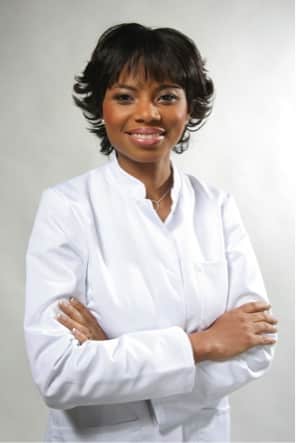 découvrez notre expertise en tant que traiteurs professionnels, offrant des services culinaires sur mesure pour tous vos événements. savourez des plats raffinés et une présentation élégante qui impressionneront vos invités, le tout avec un service irréprochable.