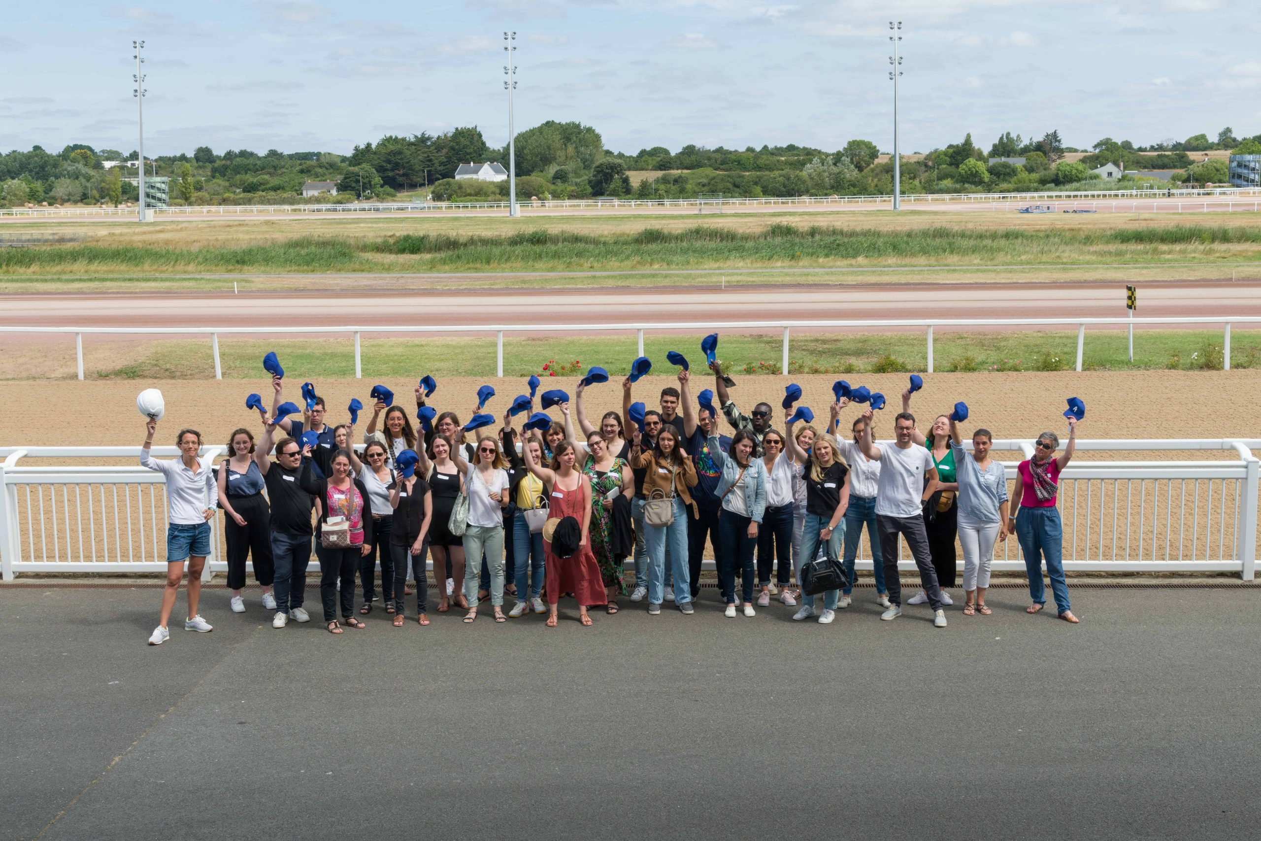 découvrez les services de nos experts comptables à nantes, qui vous accompagnent dans la gestion financière de votre entreprise. profitez de conseils personnalisés et d'un suivi rigoureux pour optimiser votre comptabilité et assurer votre succès.