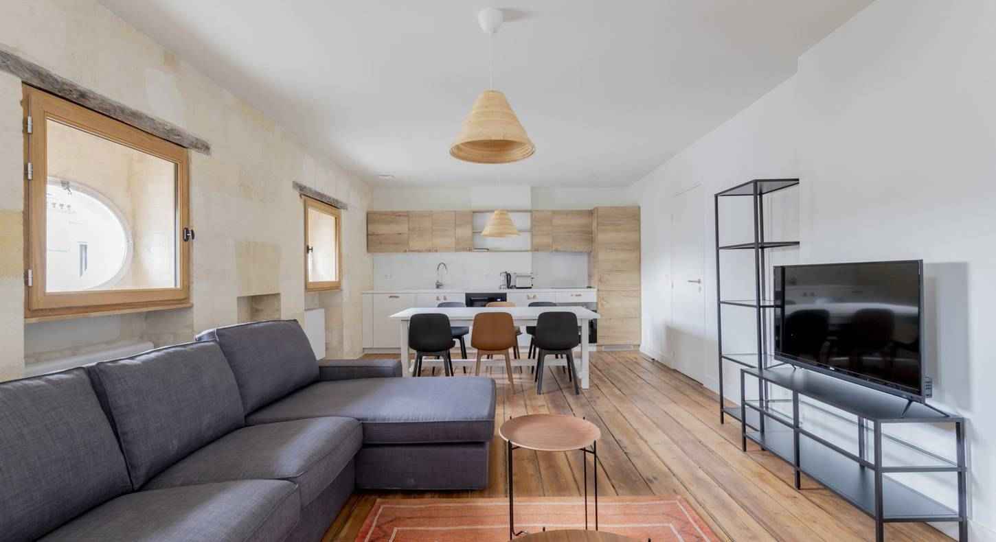 découvrez nos options de location meublée à np, offrant confort et commodité pour un séjour agréable. profitez d'un intérieur moderne et toutes les commodités nécessaires pour vous sentir chez vous, que ce soit pour un court ou long séjour.