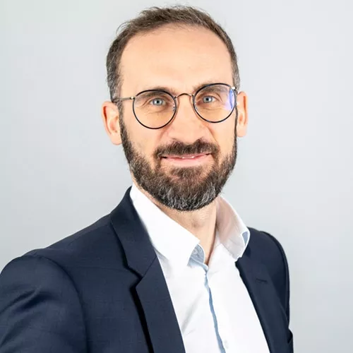 découvrez les services d'optimisation de patrimoine proposés par nos experts-comptables à lyon. maximisez vos investissements et protégez vos biens avec des conseils adaptés à vos besoins financiers.