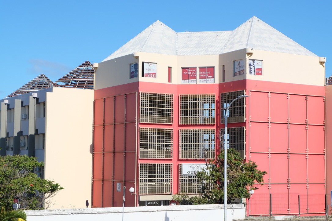 découvrez les avantages de faire appel à un expert-comptable à st pierre du mont. optimisez votre gestion financière, assurez-vous de respecter la législation et bénéficiez de conseils personnalisés pour développer votre entreprise dans la région. ne laissez pas les chiffres vous submerger, confiez-les à un professionnel !