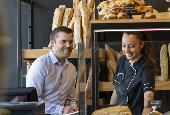découvrez les opportunités de recrutement pour le poste de gestionnaire de paie au sein de lellouche à rouen. rejoignez une équipe dynamique et performante, où vos compétences en gestion de la paie seront mises à profit dans un environnement convivial et stimulant.