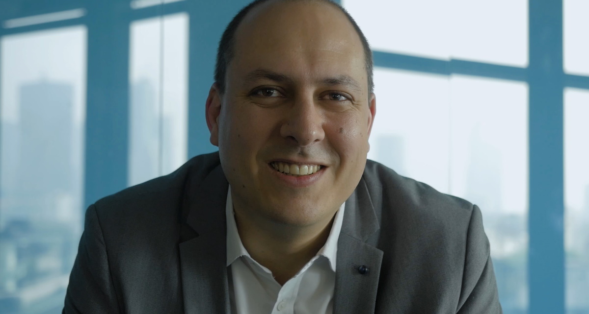 découvrez les révolutions qui transforment le métier d'expert-comptable : innovations technologiques, digitalisation des services, et nouvelles approches pour accompagner les entreprises dans un monde en constante évolution.