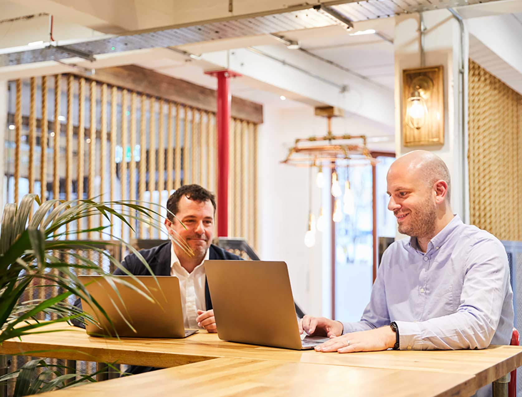 découvrez le rôle essentiel d'un cabinet expert comptable dans la gestion financière des entreprises. alliant expertise technique et conseil personnalisé, il accompagne les entrepreneurs dans la tenue de leurs comptes, l'optimisation fiscale et la stratégie de développement.