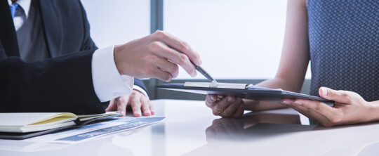 découvrez les rôles essentiels d'un cabinet comptable spécialisé en immobilier, garantissant une gestion financière optimale, des conseils fiscaux adaptés et une expertise incontournable pour les professionnels du secteur.