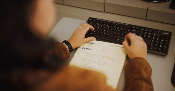 découvrez les services professionnels du cabinet brun, spécialisés dans l'accompagnement juridique et fiscal. profitez de notre expertise pour optimiser la gestion de votre entreprise et sécuriser vos projets. contactez-nous dès aujourd'hui !