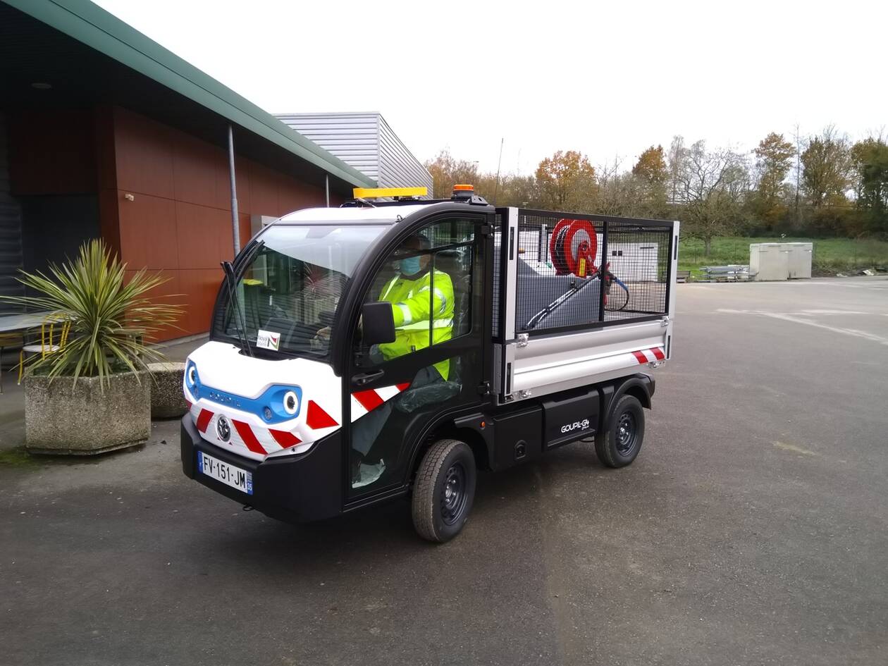 découvrez les services comptables de goupil, votre partenaire de confiance pour la gestion de vos finances. profitez d'une expertise sur mesure, d'un accompagnement professionnel et de solutions adaptées à vos besoins d'entreprise. simplifiez votre comptabilité avec goupil.