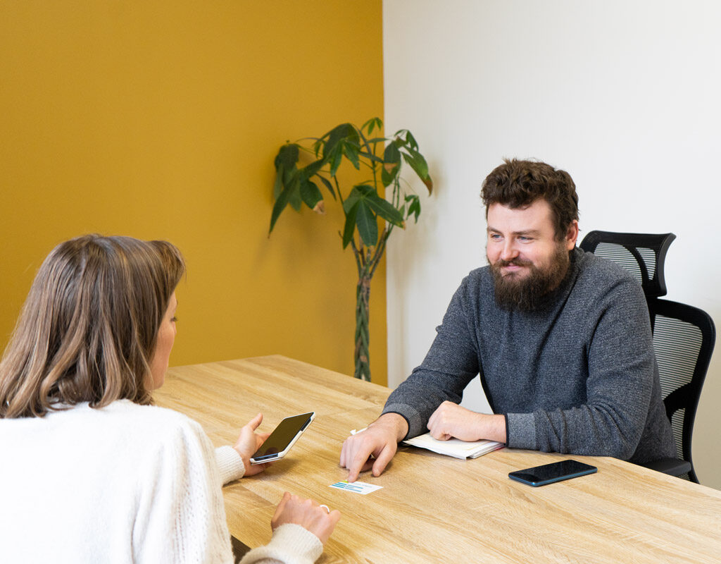 découvrez nos services d'expertise comptable à arras, conçus pour accompagner les entreprises dans leur gestion financière et fiscale. profitez de conseils personnalisés et d'un suivi rigoureux pour optimiser votre comptabilité.