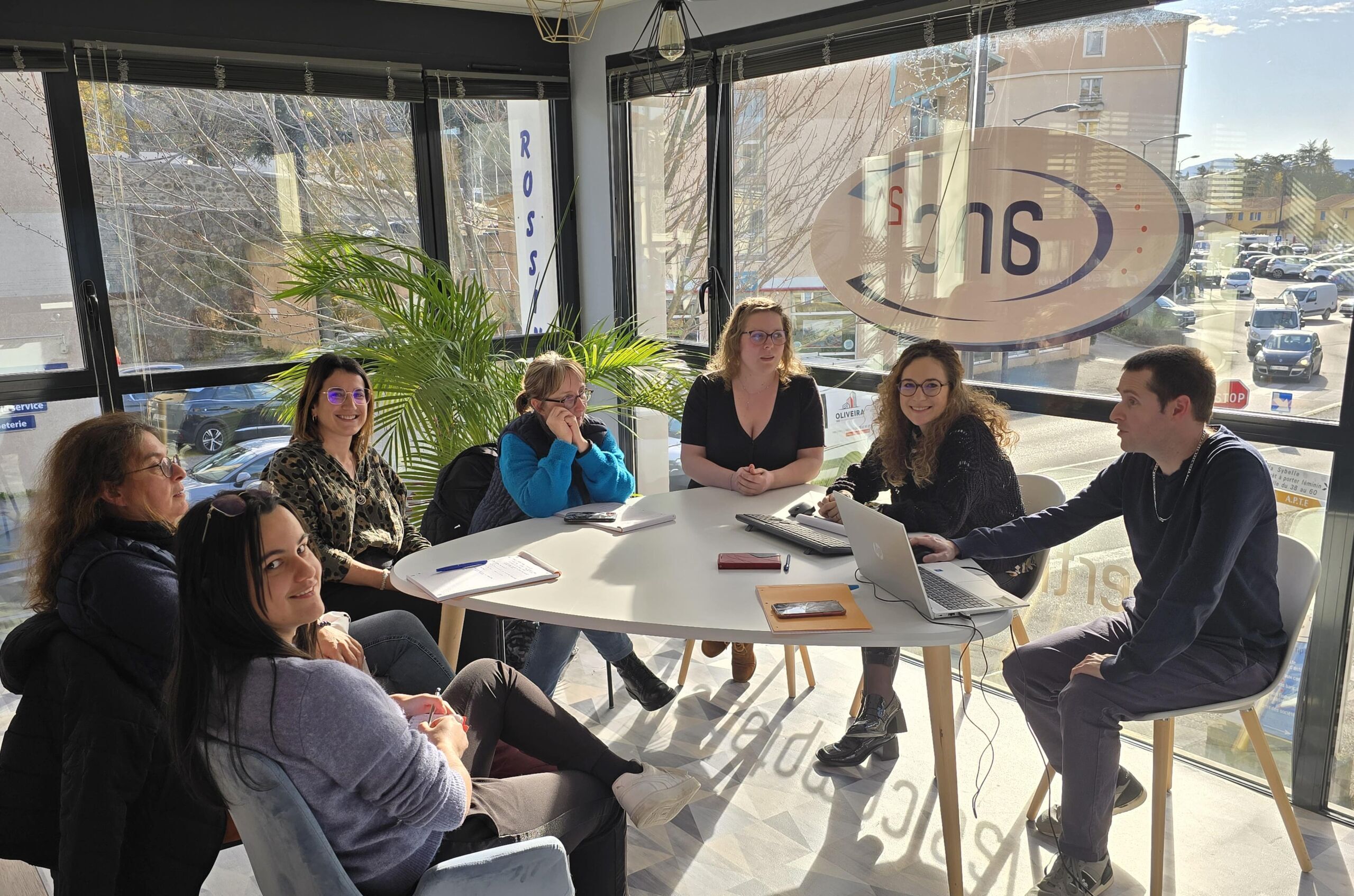 découvrez nos services d'expertise comptable à davezieux, adaptés aux entrepreneurs et aux entreprises. profitez d'un accompagnement professionnel pour la gestion de votre comptabilité, la fiscalité et la création d'entreprise, afin d'optimiser votre situation financière et de garantir votre succès.