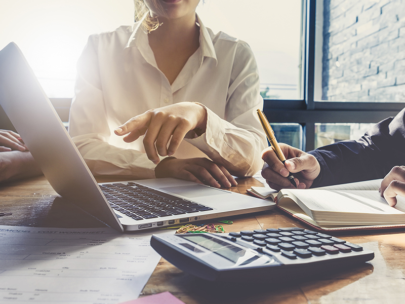 découvrez nos services d'expertise comptable à dijon : conseils personnalisés, gestion financière, déclarations fiscales et accompagnement pour les entreprises de toutes tailles. confiez-nous la gestion de votre comptabilité pour mieux vous concentrer sur votre activité.