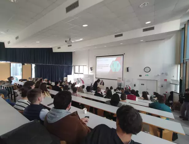 découvrez notre stage d'expert-comptable à montpellier, une opportunité unique d'acquérir une expérience pratique dans un environnement dynamique. rejoignez notre équipe et perfectionnez vos compétences en comptabilité tout en découvrant la beauté de cette ville ensoleillée.